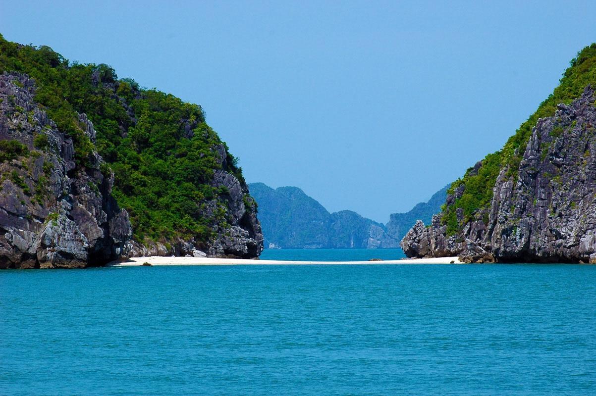 Hoang Gia Minh Hotel Cat Ba Island Exterior foto